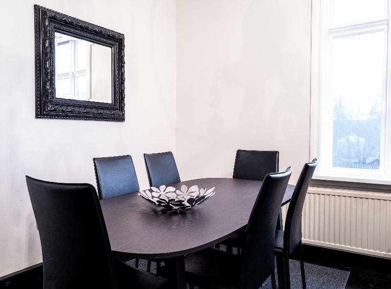 Luna Hotel Apartments Amtmannsstigur Рейкявик Екстериор снимка